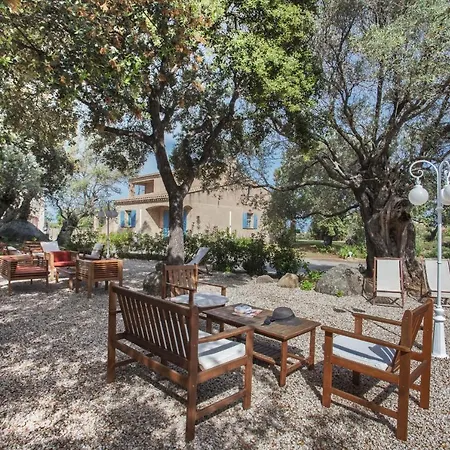 Apartamento Corsicana *
